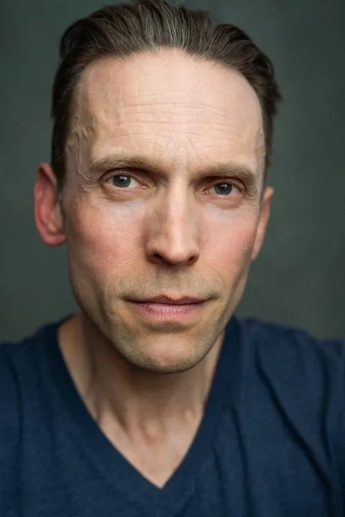 Profile photo of Leigh Jones