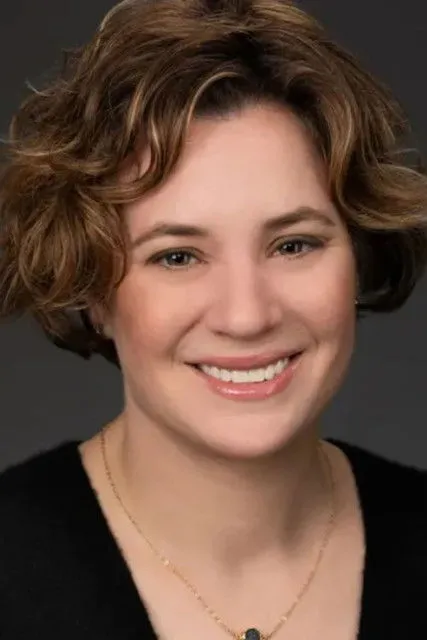 Profile photo of Leigh London Redman