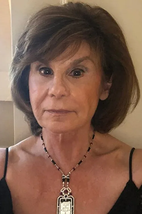 Profile photo of Leslee Emmett