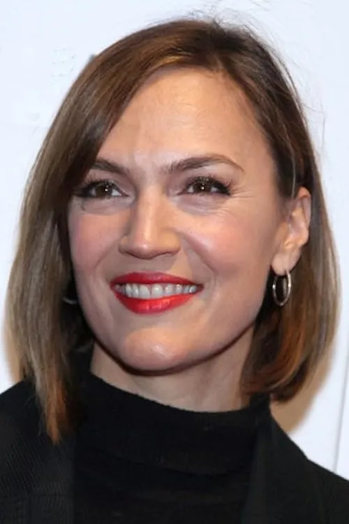 Profile photo of Lesley Fera