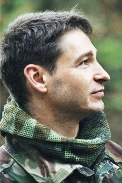 Photo of Leslie Simpson