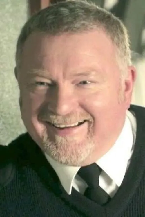 Profile photo of Lewis Howden