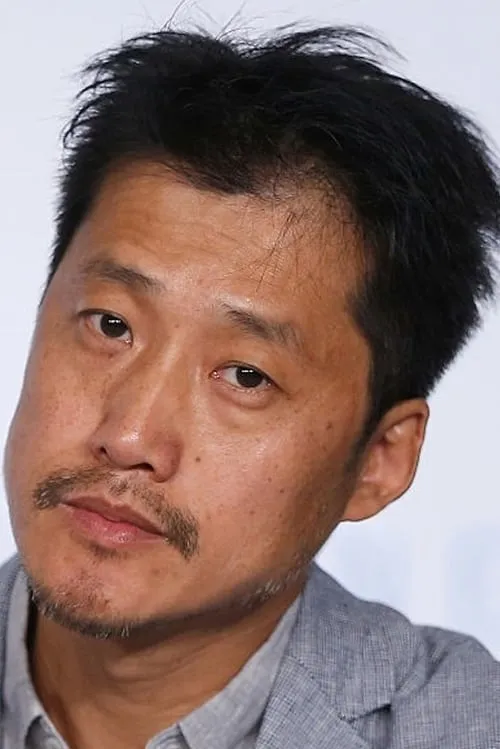 Photo of Liang Jingdong