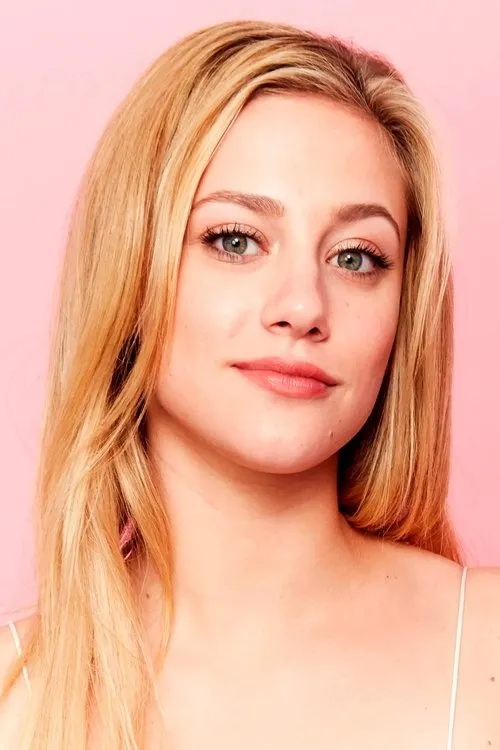 Profile photo of Lili Reinhart