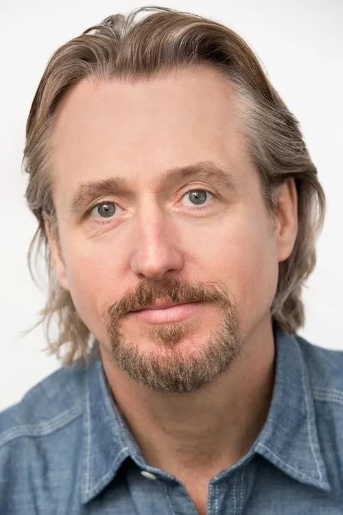 Profile photo of Linus Roache