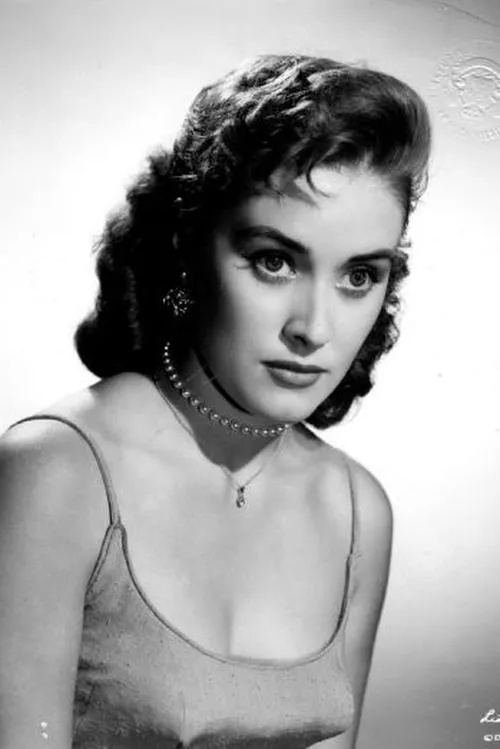 Profile photo of Lisa Davis