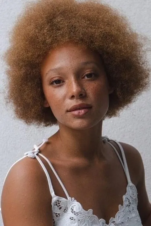 Profile photo of Lisa Do Couto Texeira