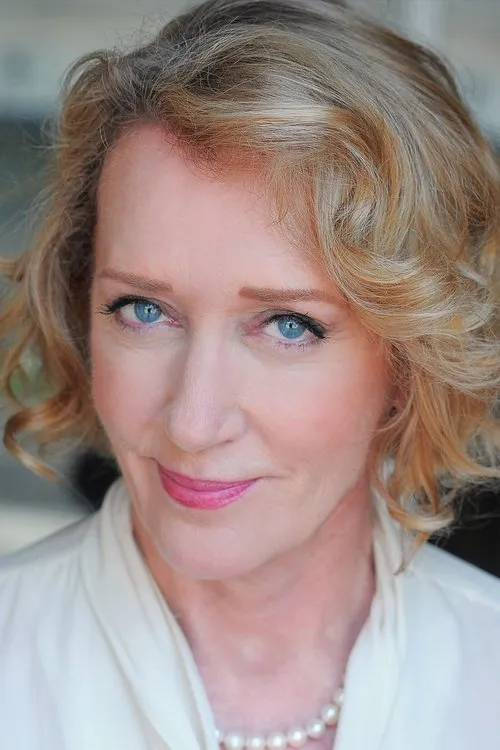 Profile photo of Lisa Long