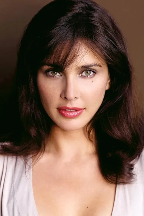 Photo of Lisa Ray