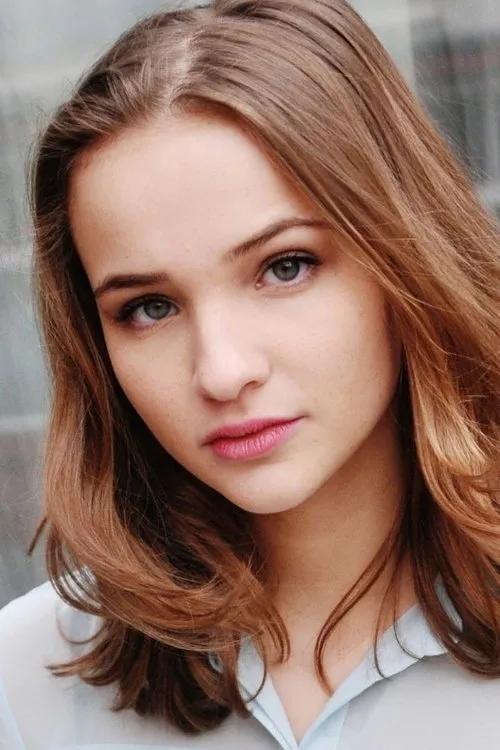 Profile photo of Lisa Vicari