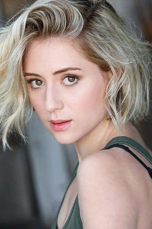 Profile photo of Lizze Broadway