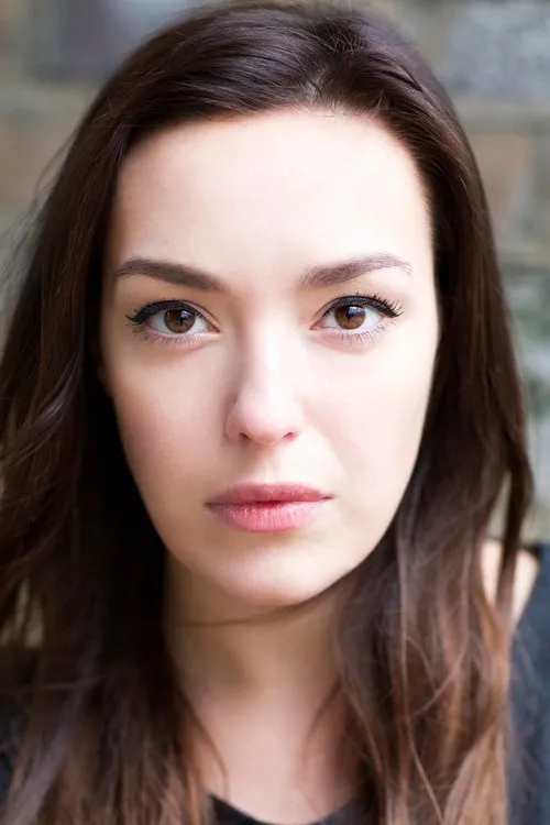 Profile photo of Lizzie Clarke