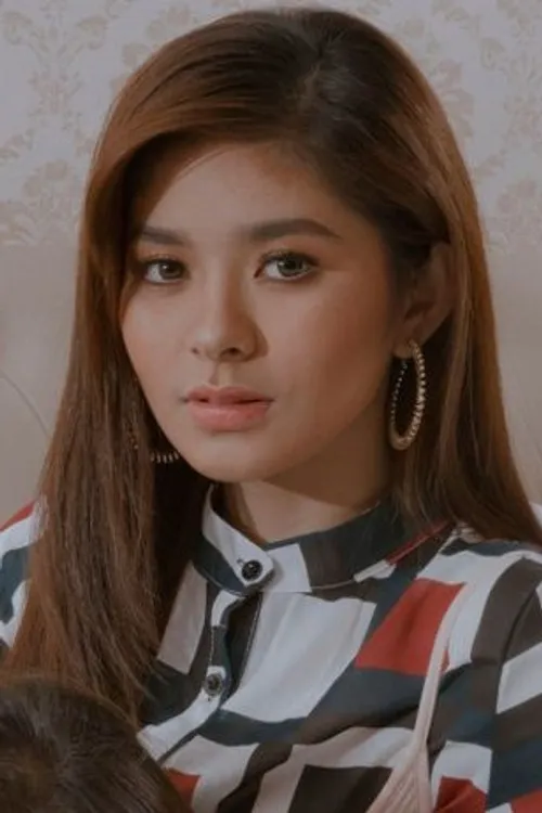 Photo of Loisa Andalio