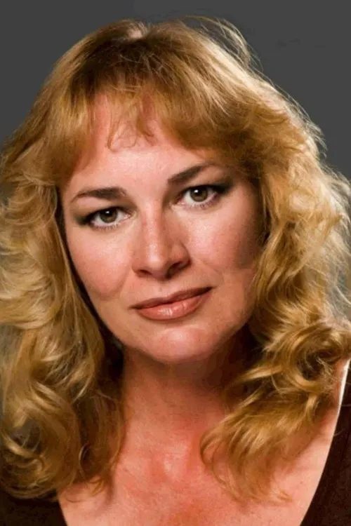 Profile photo of Lori Dillen