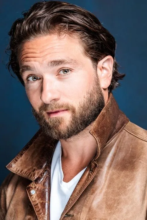 Photo of Louis James