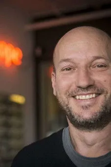 Profile photo of Luc Déry