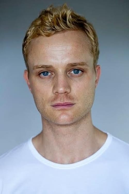 Photo of Lucas Hansen