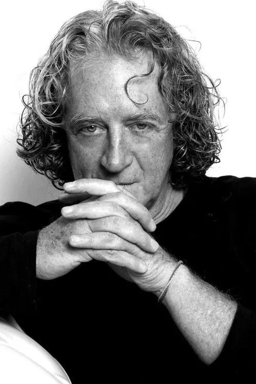 Profile photo of Luis Mandoki