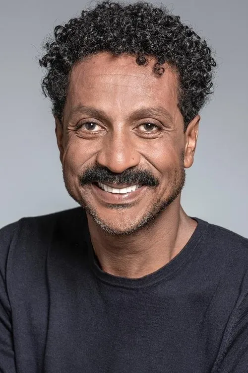 Profile photo of Luis Miranda