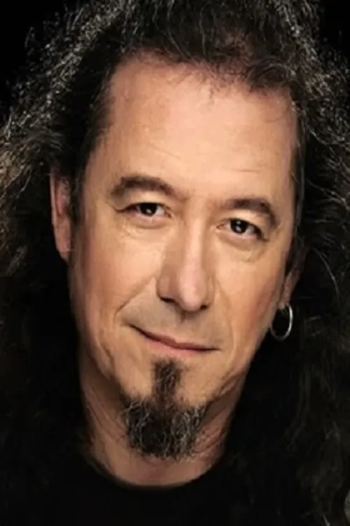 Photo of Luis Posada