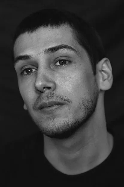 Profile photo of Lukas Feigelfeld