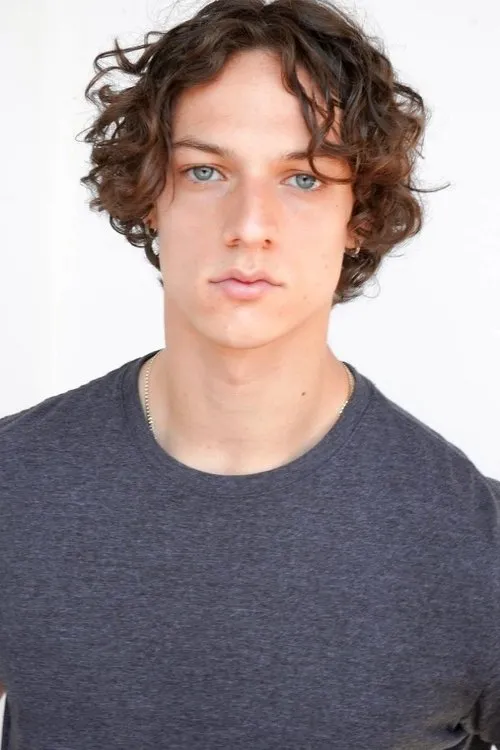 Profile photo of Luke Pierre Roness