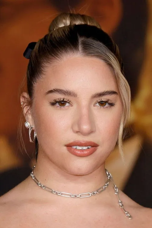 Photo of Mackenzie Ziegler