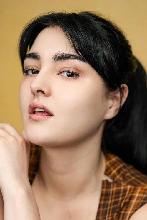 Photo of Maddie Mills