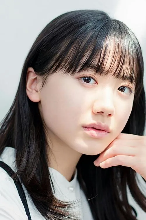 Photo of Mana Ashida