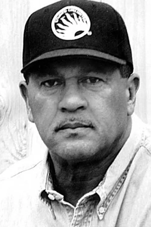 Profile photo of Manny Perry