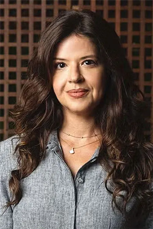 Photo of Mariana Santos