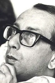 Profile photo of Mário Carneiro