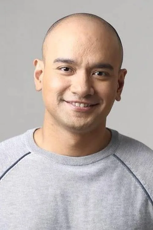 Photo of Mark Dionisio