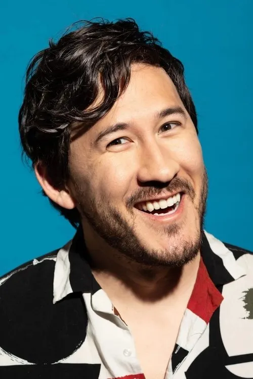 Photo of Mark Fischbach