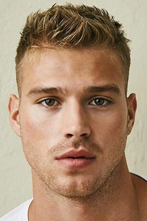 Photo of Matthew Noszka