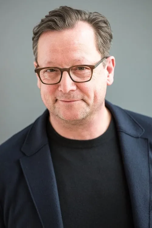 Photo of Matthias Brandt