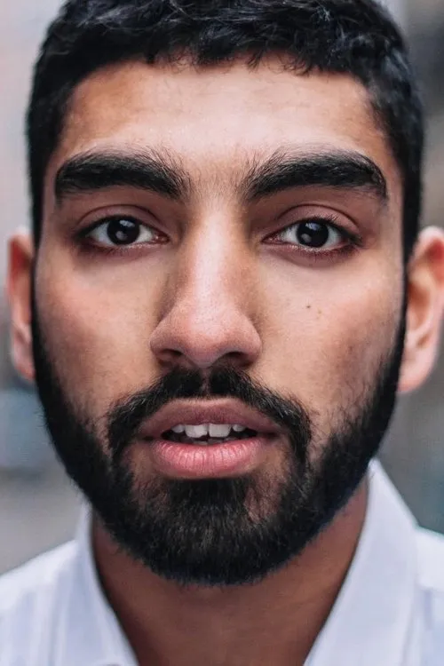 Photo of Mawaan Rizwan