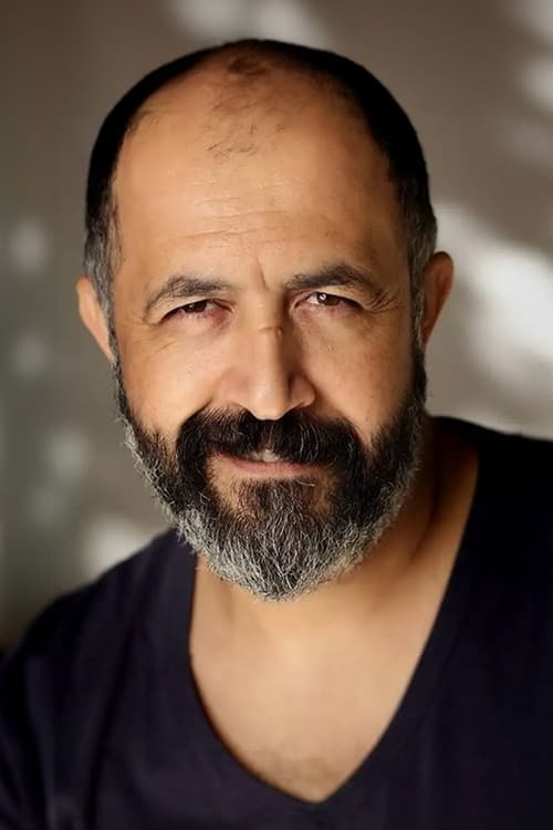 Photo of Mehmet Özgür