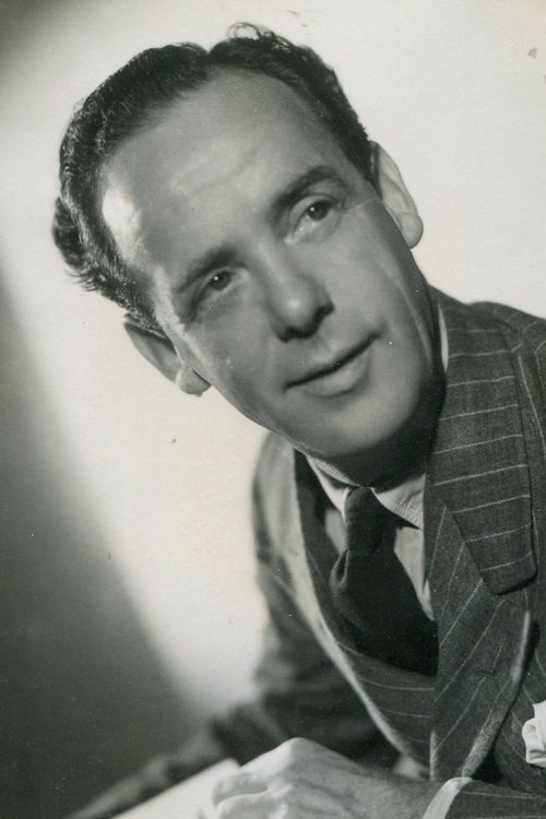Photo of Mervyn Johns