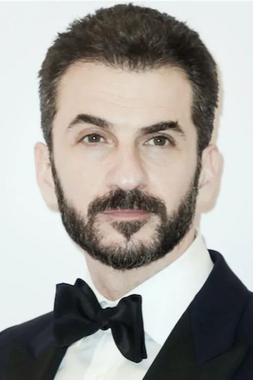 Profile photo of Michael Aronov