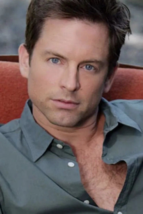 Photo of Michael Muhney