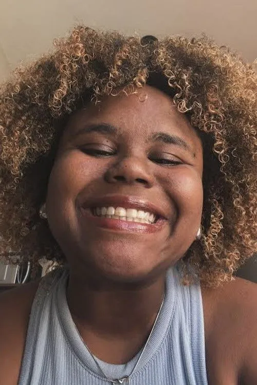 Photo of Mika Soeiro