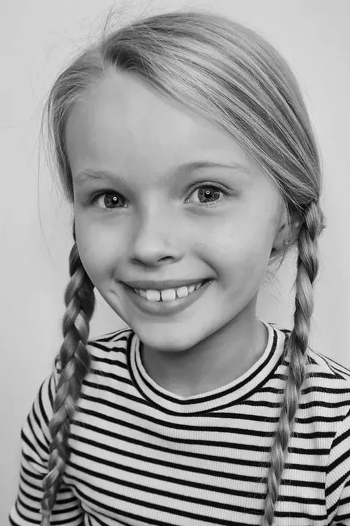 Profile photo of Millie-Rose Crossley