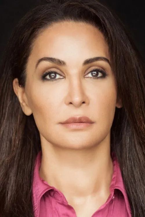 Photo of Mitra Lohrasb