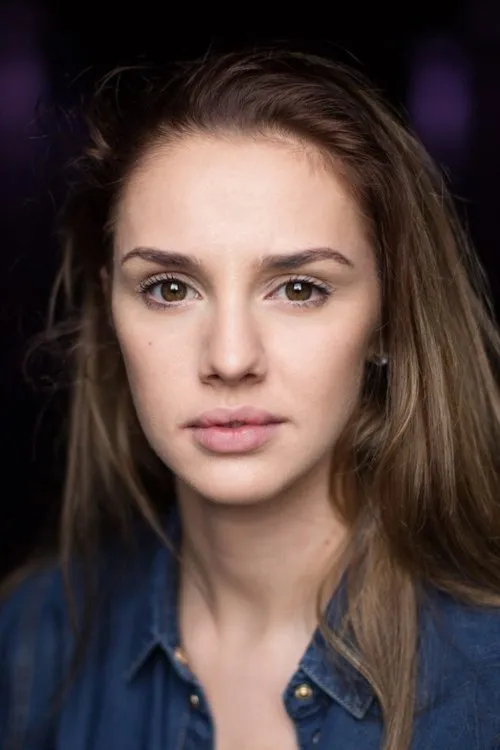 Profile photo of Mollie Winnard