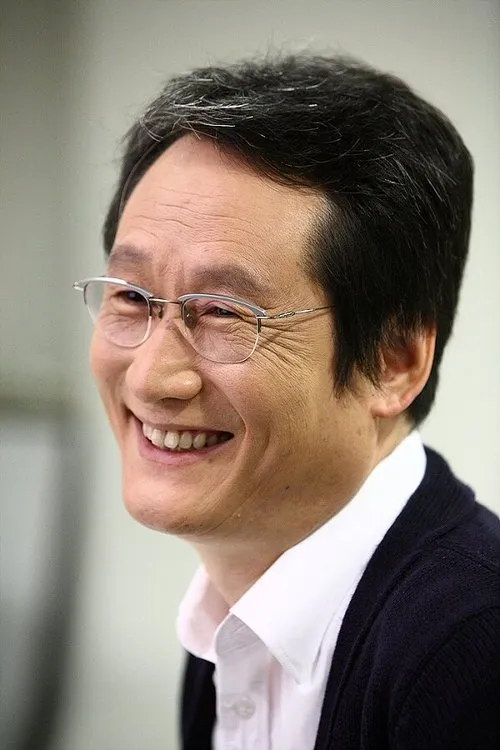 Profile photo of Moon Sung-keun
