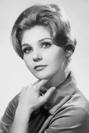 Profile photo of Nadia Marlowa