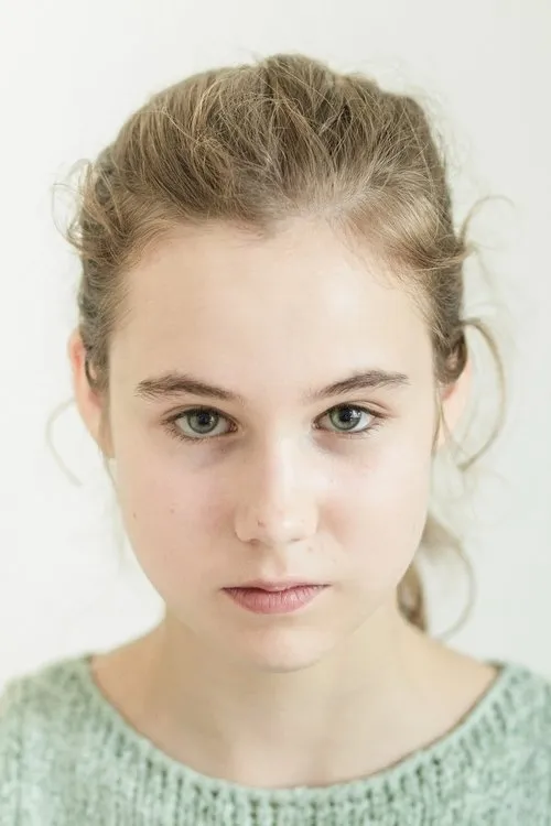 Photo of Naomi Lamp