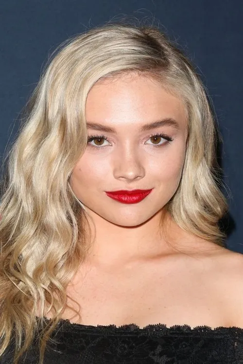 Profile photo of Natalie Alyn Lind
