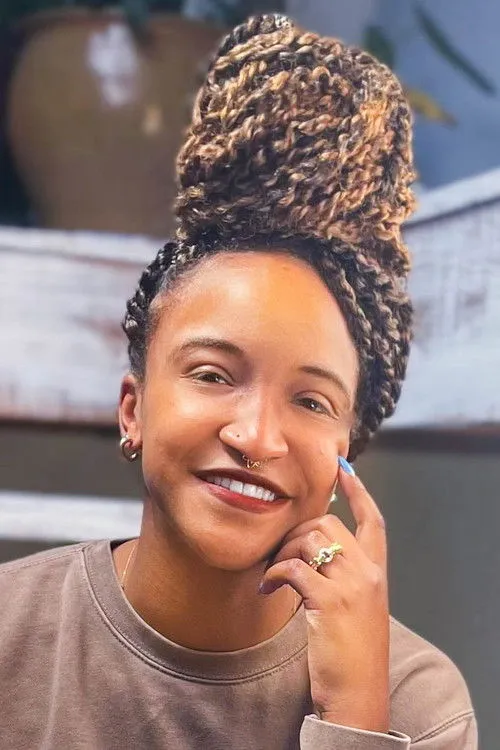 Photo of Natalie Miles